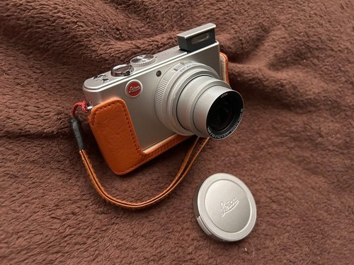 Leica lux silver - d-lux,