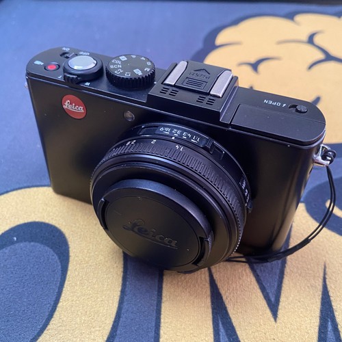 Leica lux nero 1 mp - 6,